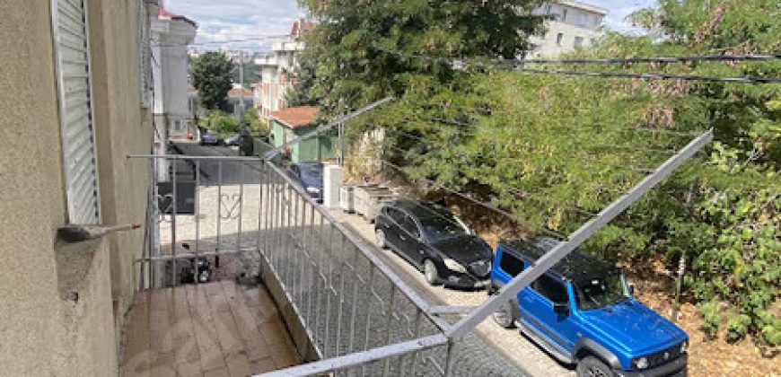 Ortaköy Ulus Arasında Değerli Bölgede Manzaralı İnşaata Uygun