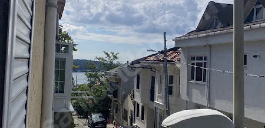 Ortaköy Ulus Arasında Değerli Bölgede Manzaralı İnşaata Uygun