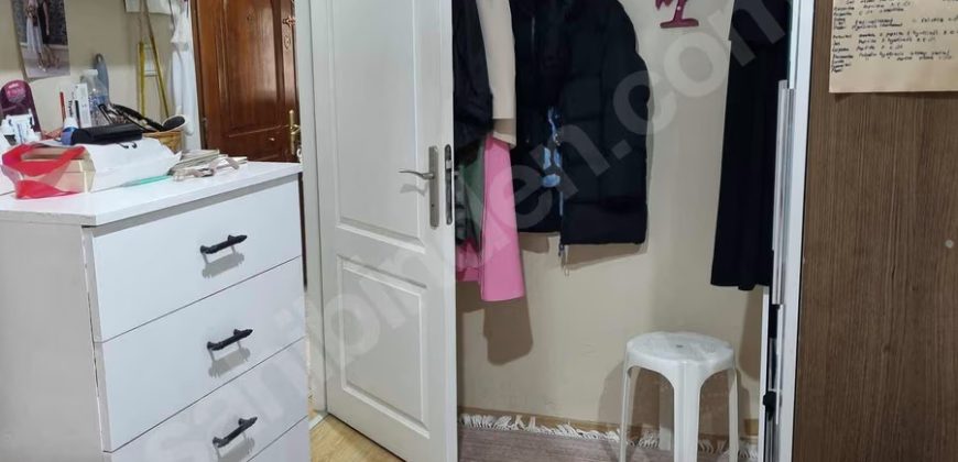 Ortaköy’De Sahile Yakın Komunda Ana Caddeye Paralel Tadilatlı