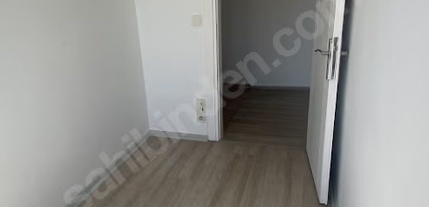 Ortaköy’De Sahile Yakın Konumda Manzaralı Teraslı 3+1 Daire