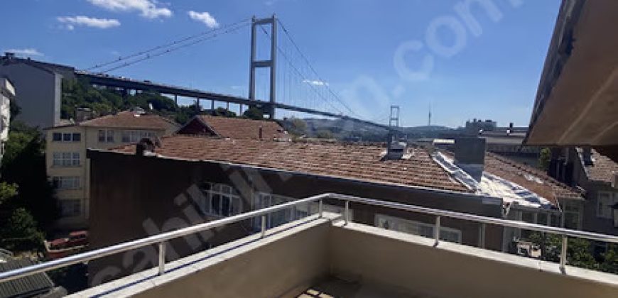 Ortaköy’De Sahile Yakın Konumda Manzaralı Teraslı 3+1 Daire