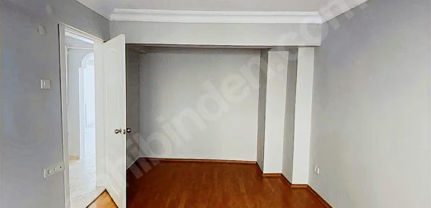 Ortaköy’De Sahile Yakın Konumda Masrafsız 2+1 Daire